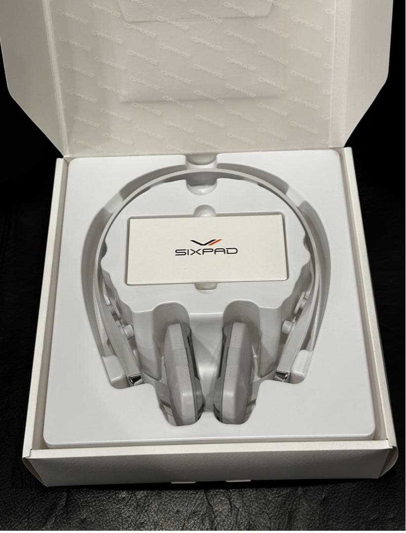 【SIXPADシックスパッド】Facial Fitフェイシャルフィット(中古品)