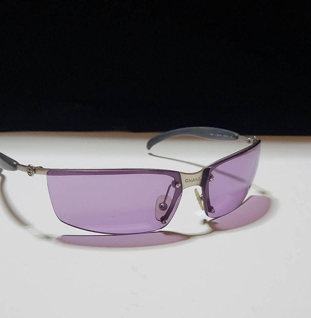 ◆CHANEL　シャネル◆ロゴ付き　サングラス　男女兼用