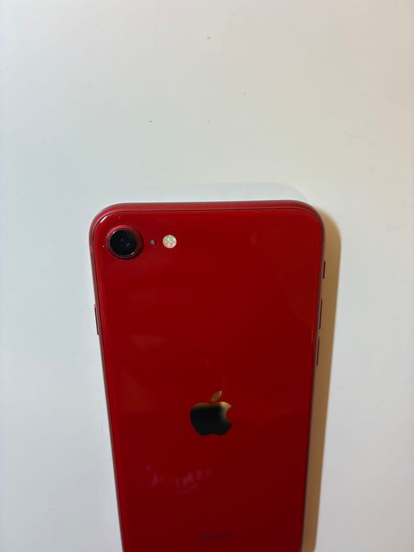 【Apple iPhone SE (第3世代) 64GB＋付属機器】