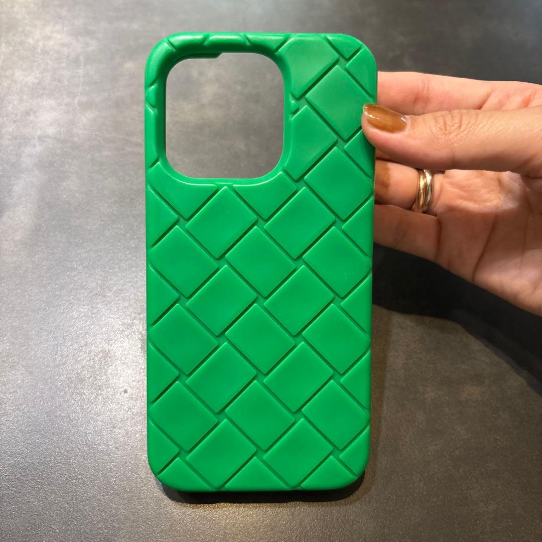 【きょんさん専用】BOTTEGA VENETA グリーン iPhone15pro
