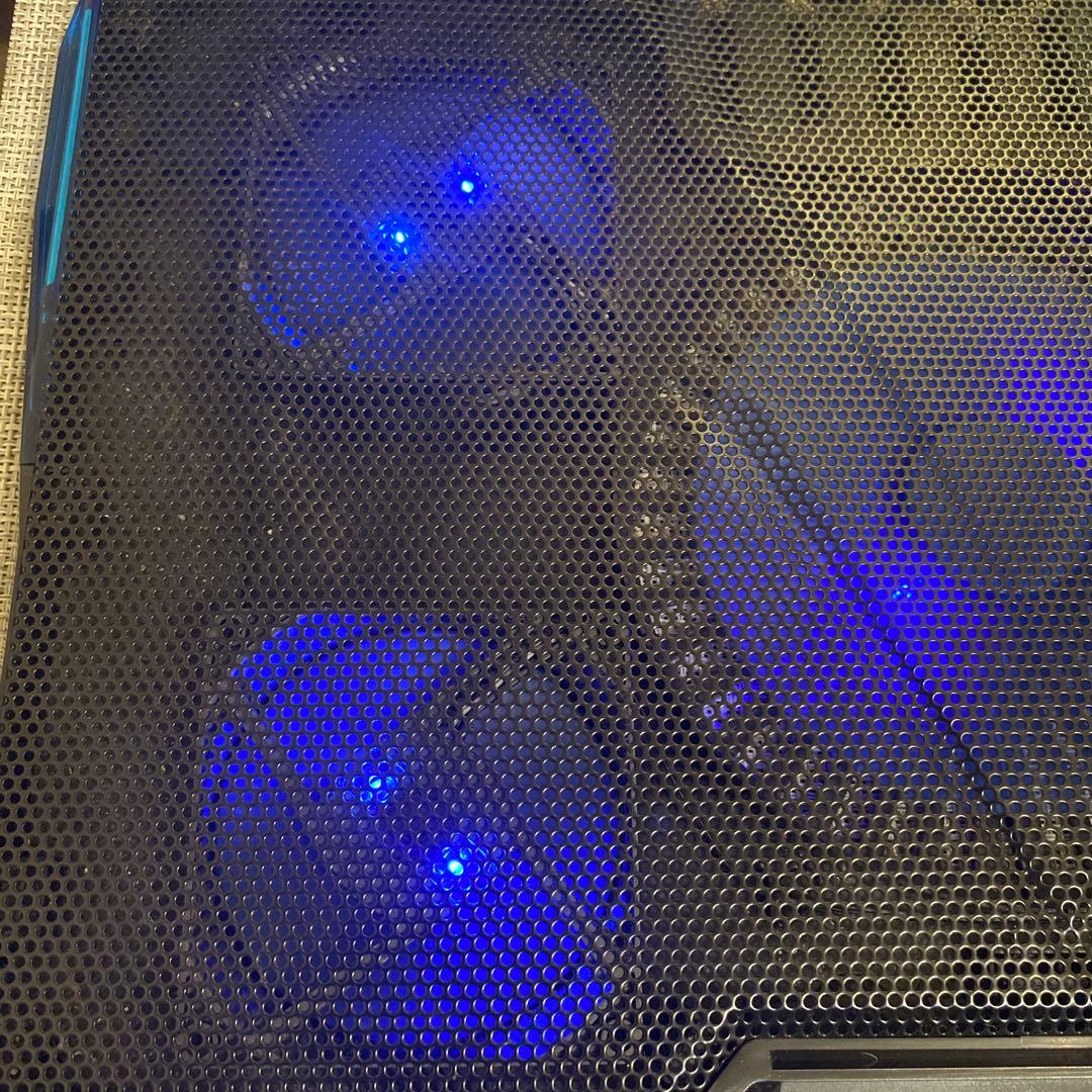 値下げ！DELL Vostro 3300 持ち運びやすいサイズ