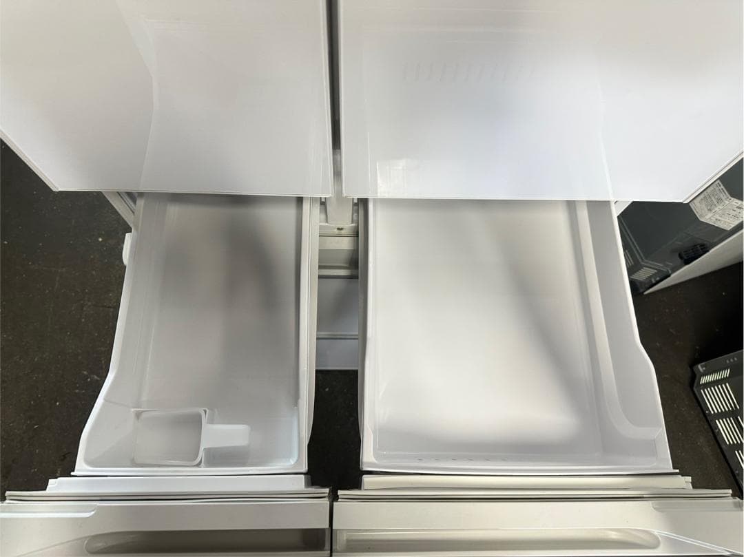 大阪送料無料★3か月保障付き★冷蔵庫★2021年★R-HW60R★R-177