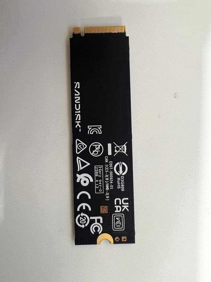 内蔵型SSD WD_BLACK SN8100 2TB PCIE 5.0 SSD