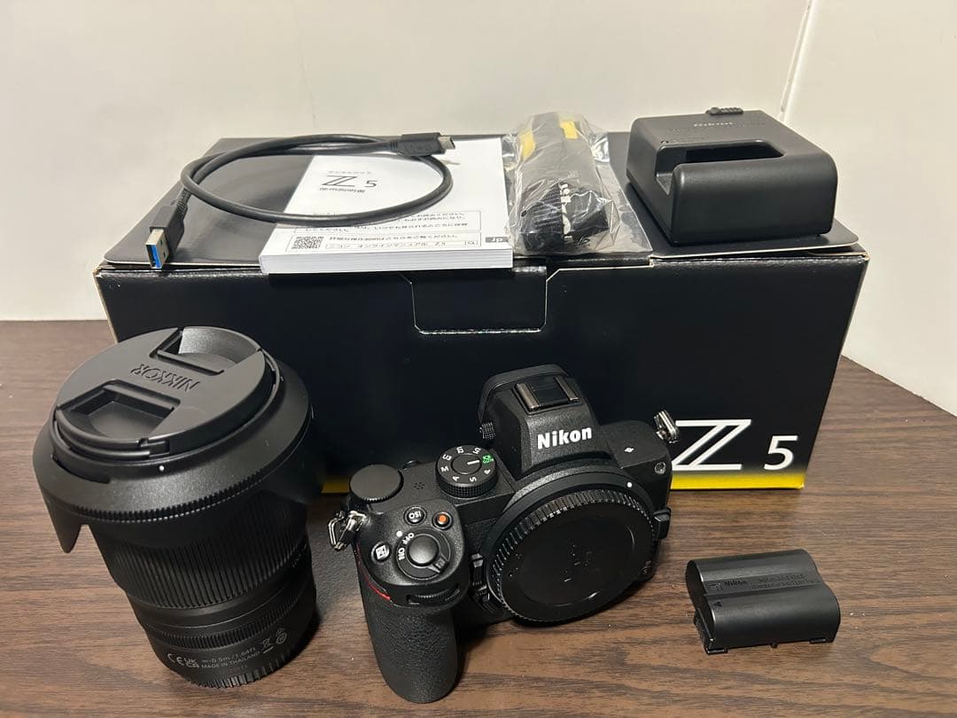 Nikon Z5 レンズキット NIKKOR Z 24-200mm