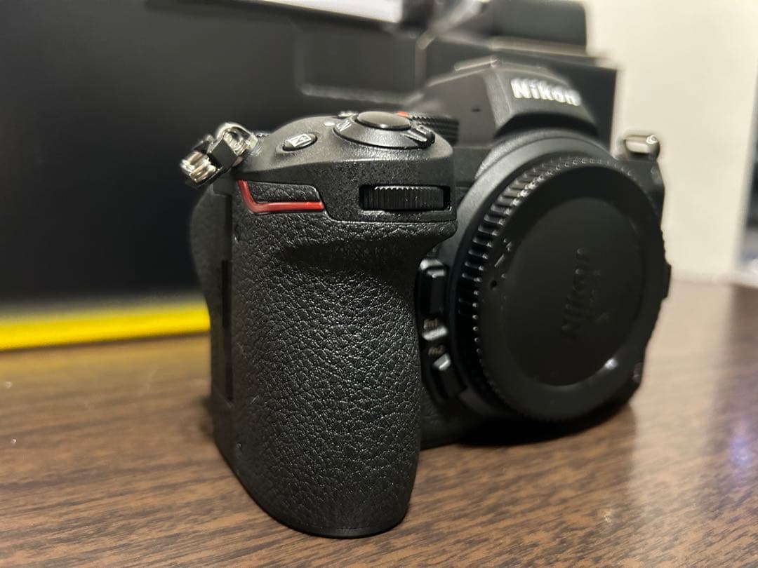 Nikon Z5 レンズキット NIKKOR Z 24-200mm