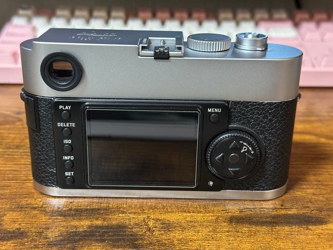 ライカleica M9-P カメラ　整備済美品　バッテリー3個付き