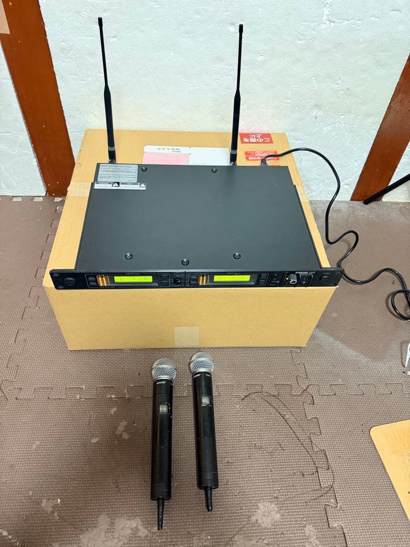 Shure u4d/sm58、動作確認済み。良い品。