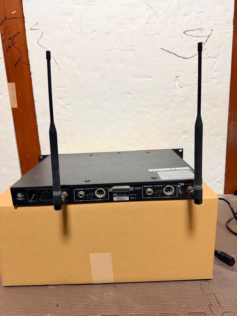 Shure u4d/sm58、動作確認済み。良い品。