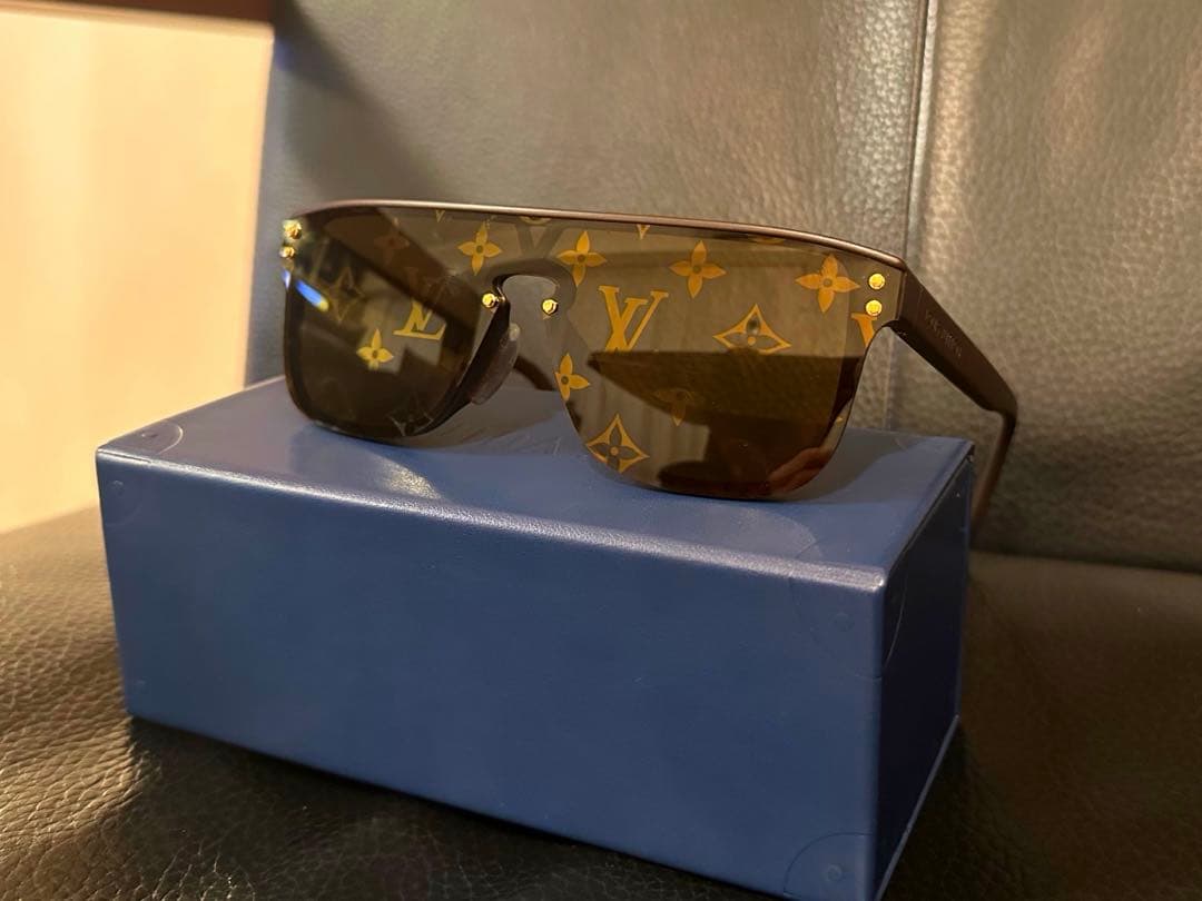 Louis Vuitton サングラスワイメア（Z1485E)
