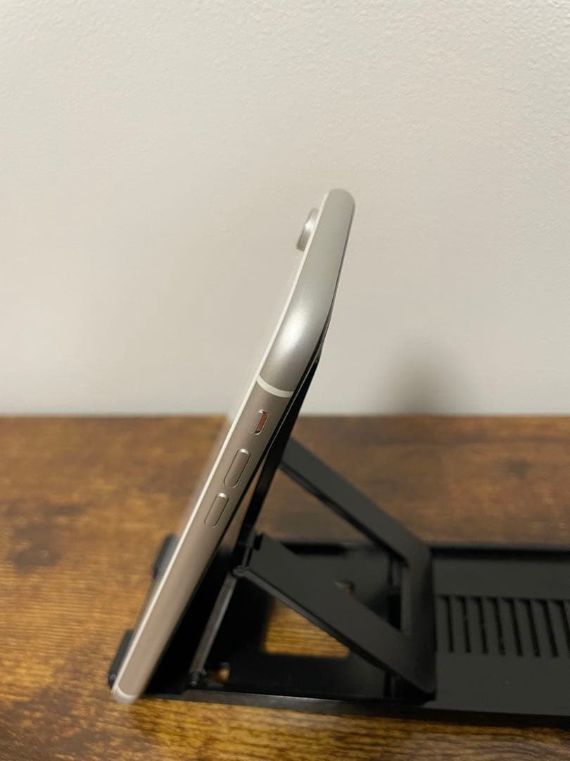 【美品】iPhone XR 128GB ホワイト