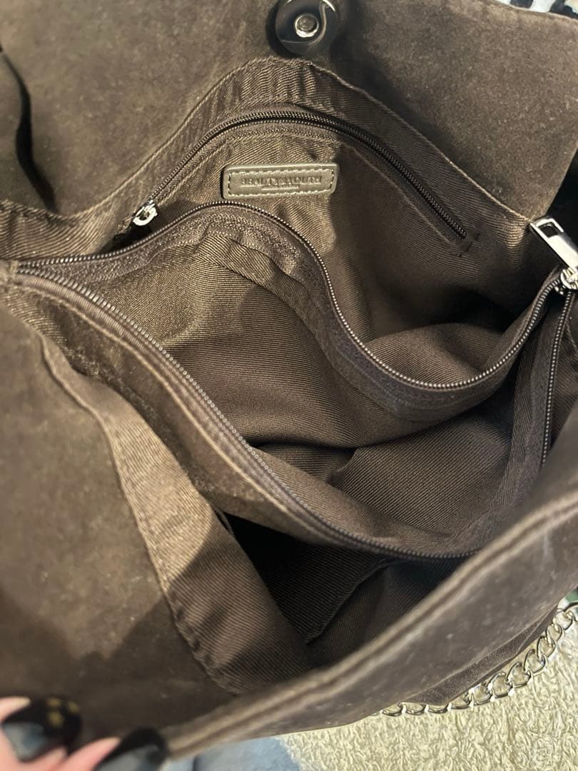 【beauty&youth】スエードライクチェーン　バッグ