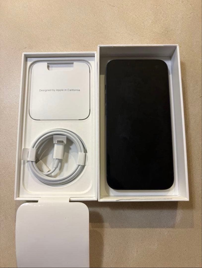 f*5様 Apple iPhone 14 128GB SIMフリー ミッドナイト