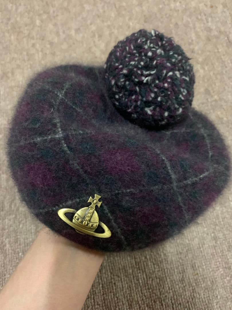 Vivienne Westwood ポンポン付きベレー帽