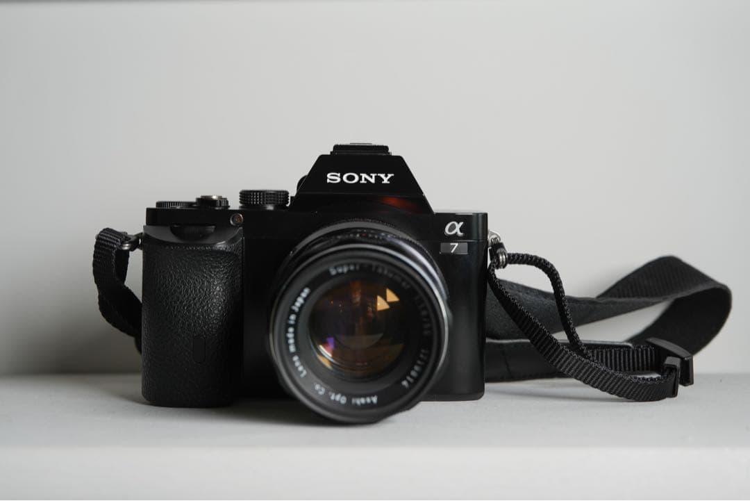 SONY α7 ミラーレス一眼カメラ　本体
