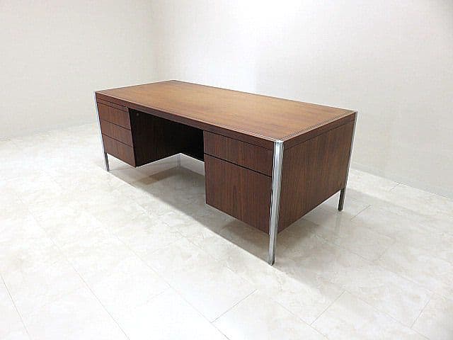 希少品/ヴィンテージ　Knoll/ノール/ノル 　ローズウッド材デスク　両袖机