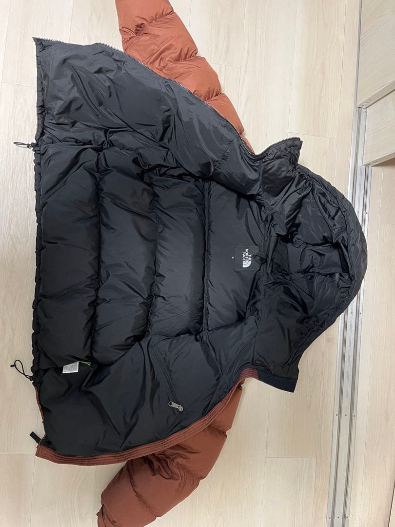 THE NORTH FACE NUPTSE HOODIE Lサイズ