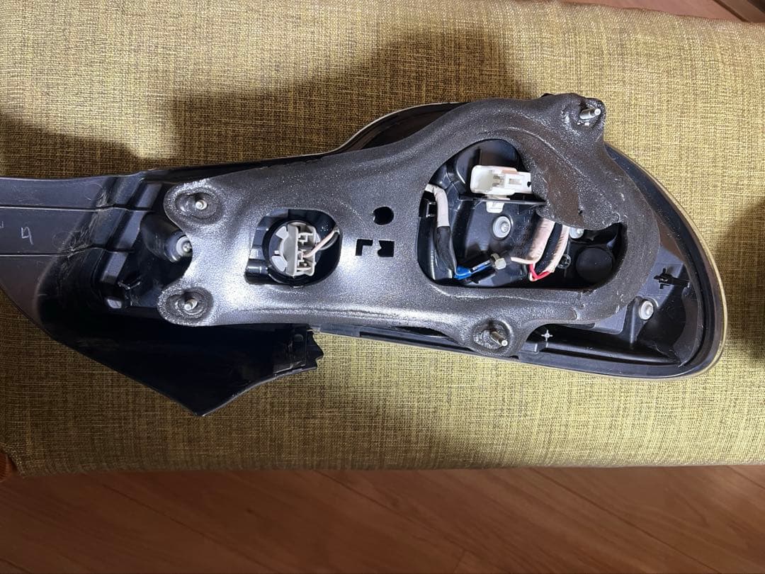 TOYOTA 86純正テールランプ