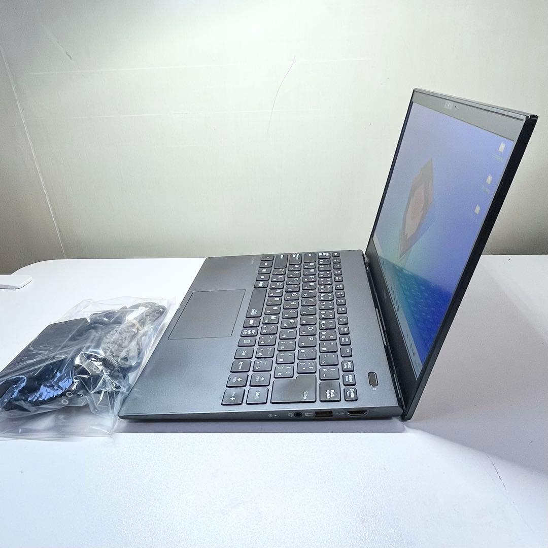 【美品】VersaPro VG VKV18/G-9 16GB i7 第10世代