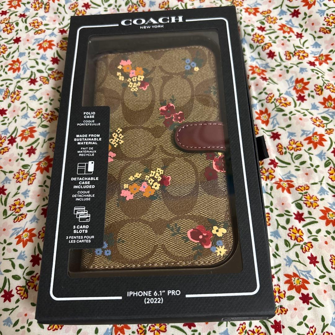 COACH 花柄手帳型ケース iPhone 6.1\