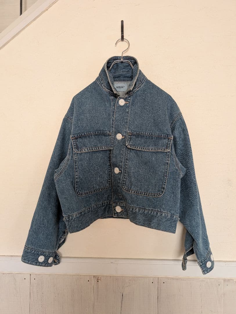美品　ショート丈デニムジャケット　SERGE　日本製