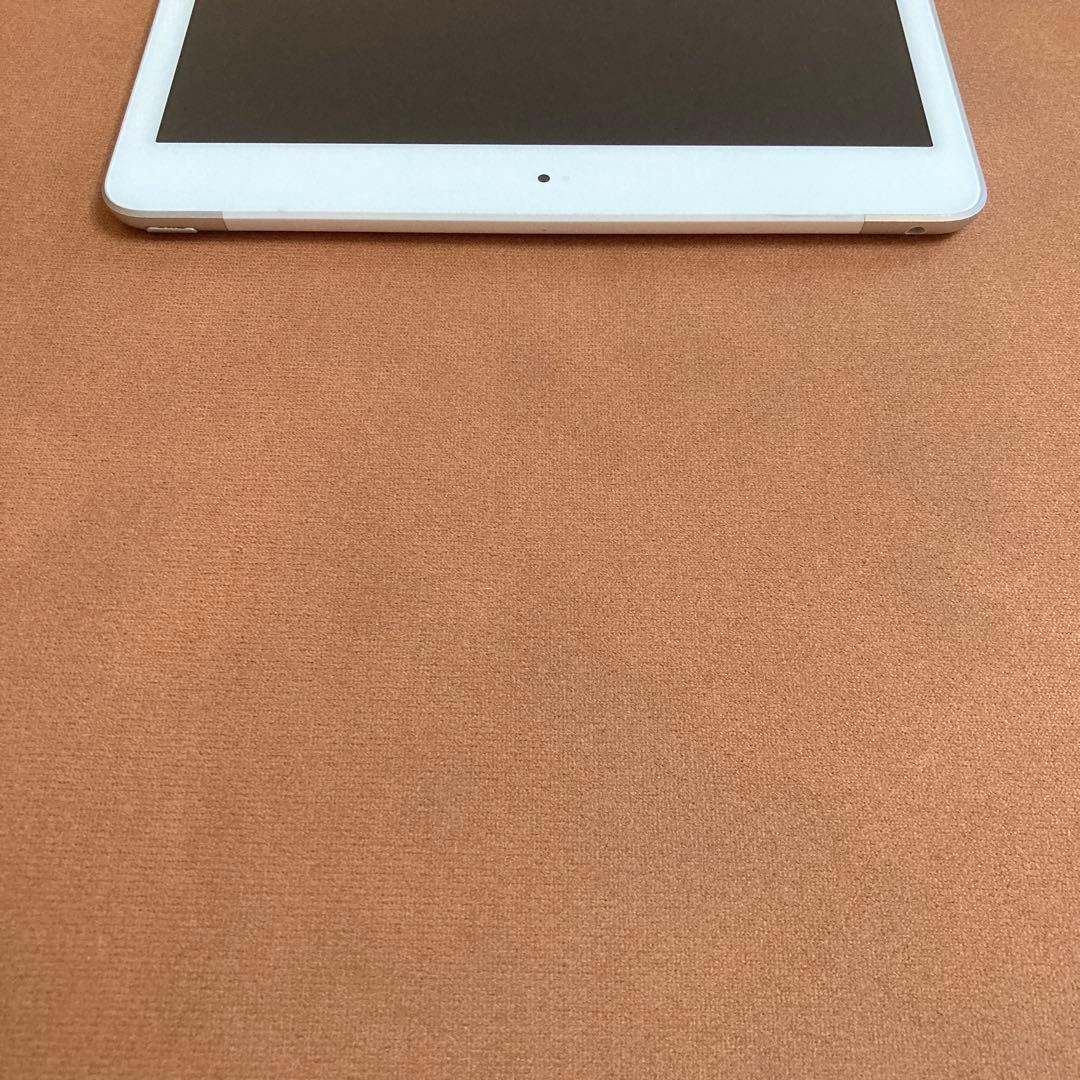 530【早い者勝ち】電池最良好☆iPad8 第8世代 32GB SIMフリー☆