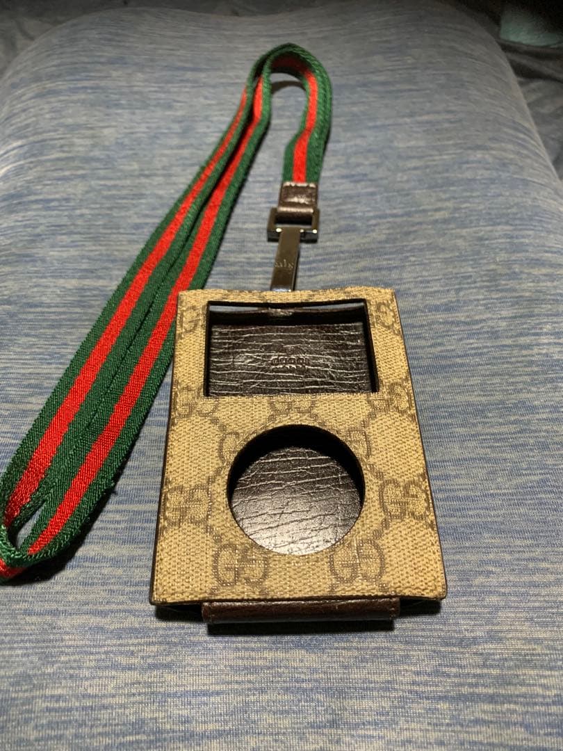 GUCCI iPod ケース　　美品