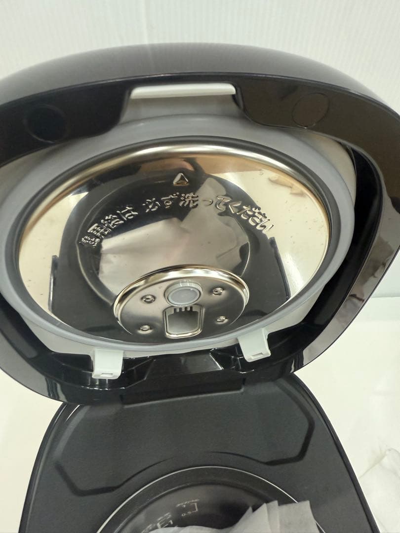 Panasonic IHジャー炊飯器 SR-KT068 0.63L 備長炭釜