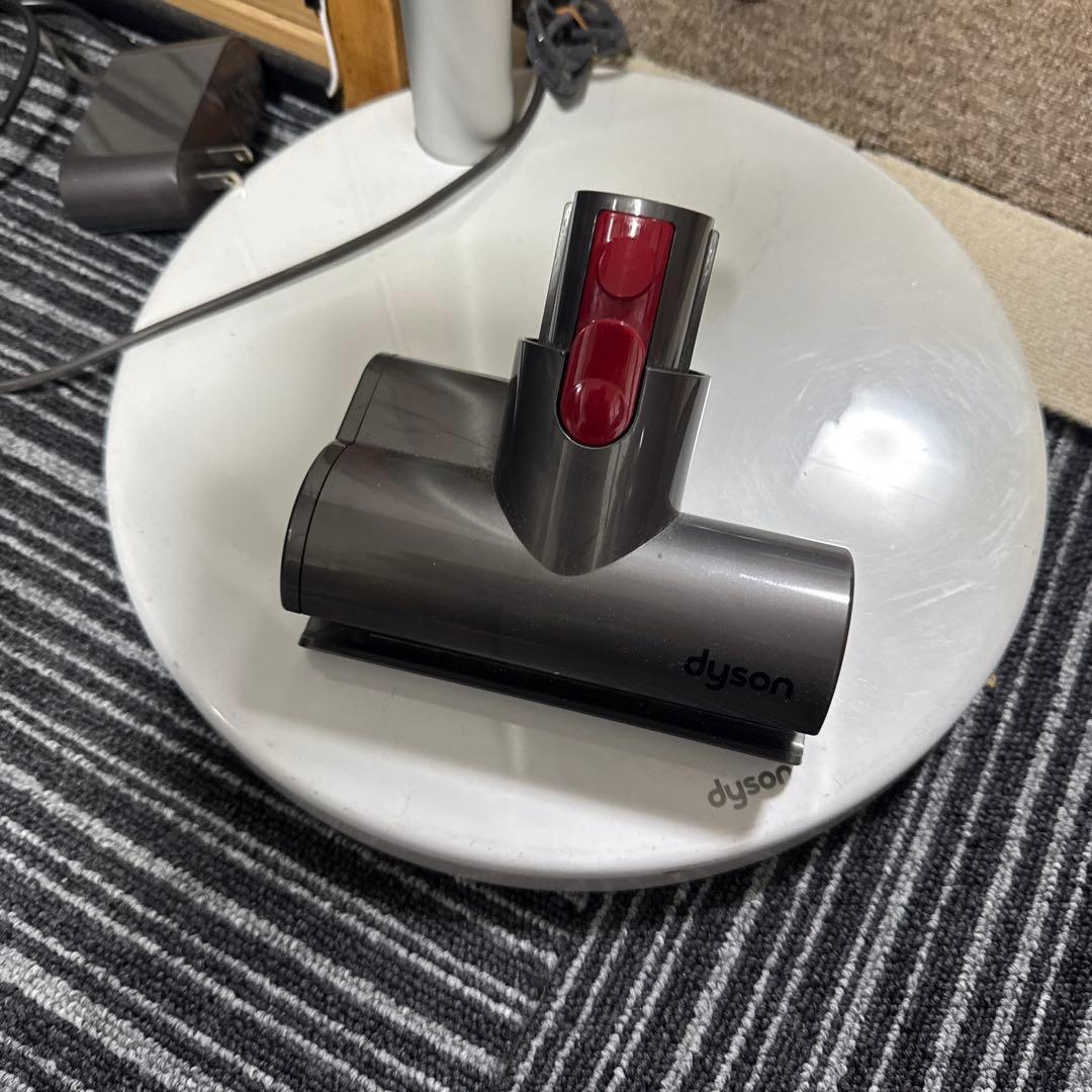Dyson V11 スティッククリーナー 本体　美品