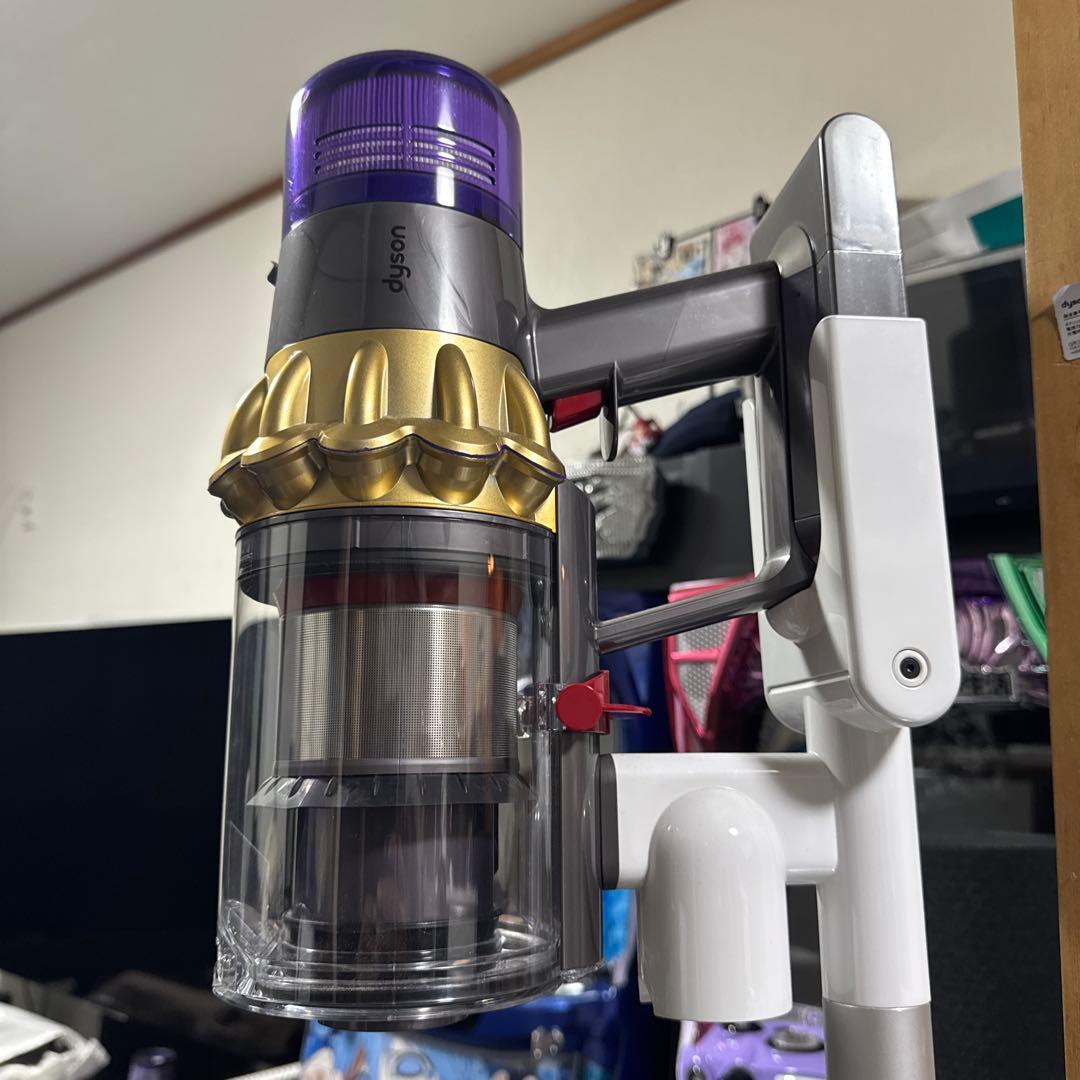 Dyson V11 スティッククリーナー 本体　美品