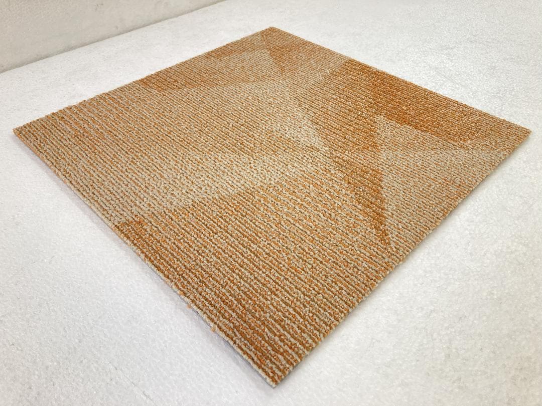 なーちゃん　タイルカーペット８０枚　新品・未使用　国内メーカー　正規品