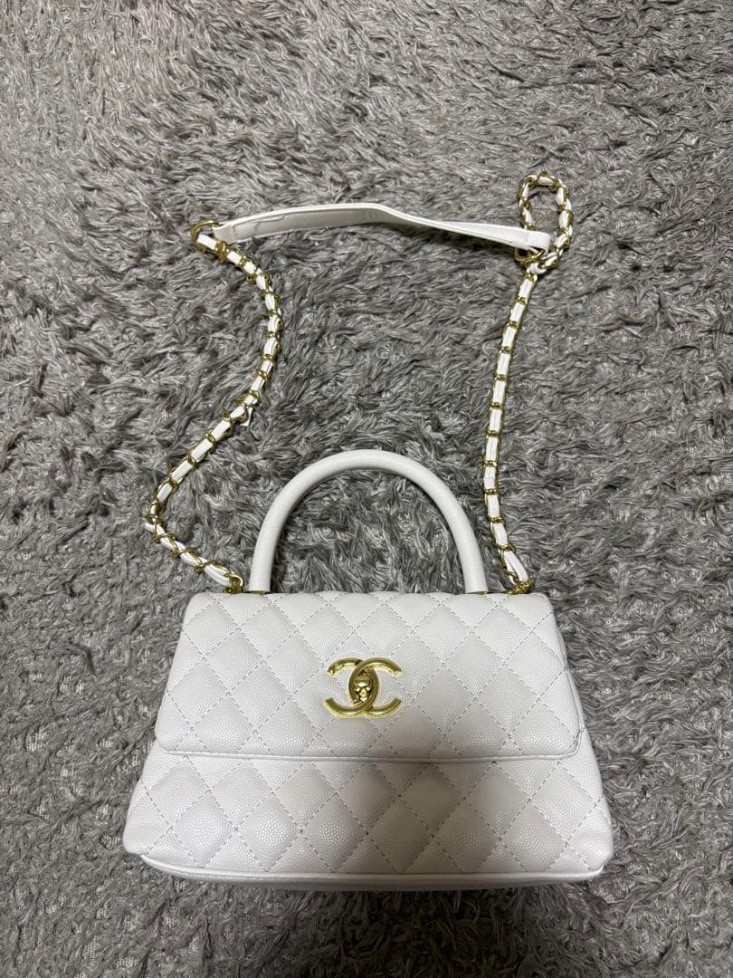 ⑨シャネル　ホワイト　チェーンバッグ　ノベルティ