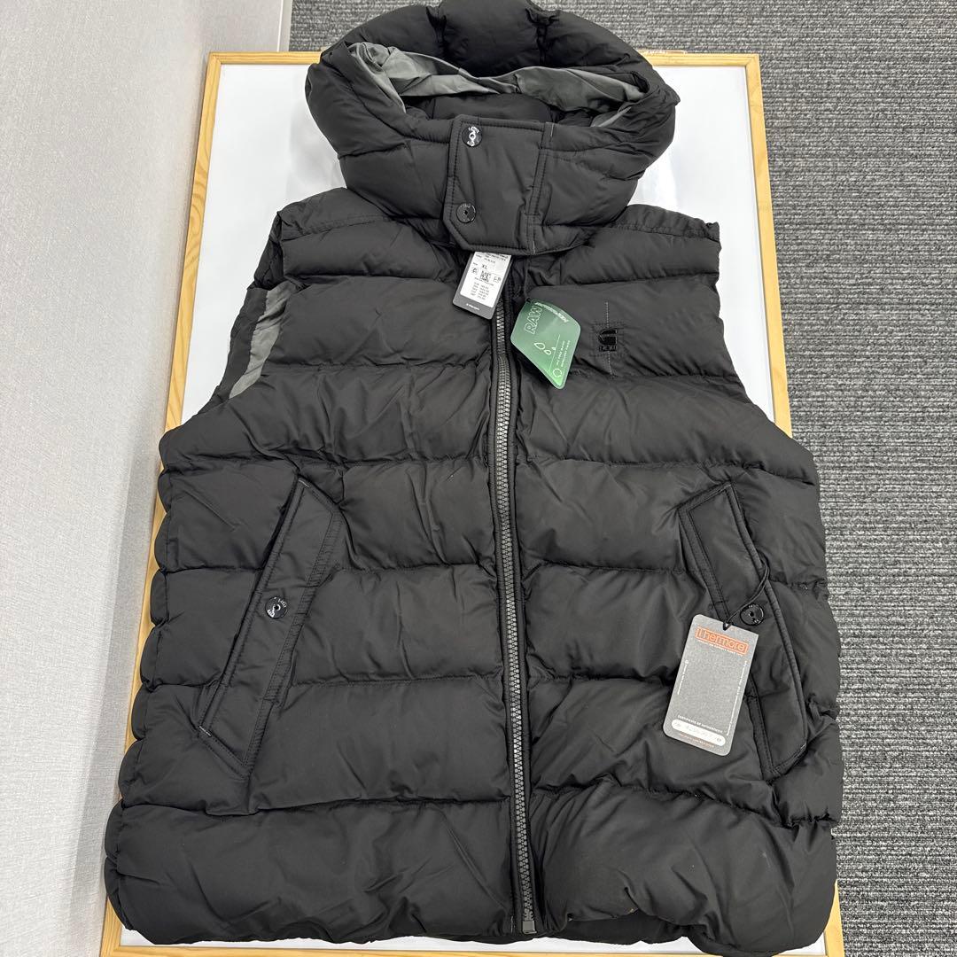 G-STAR RAW フード付きブラックダウンベスト