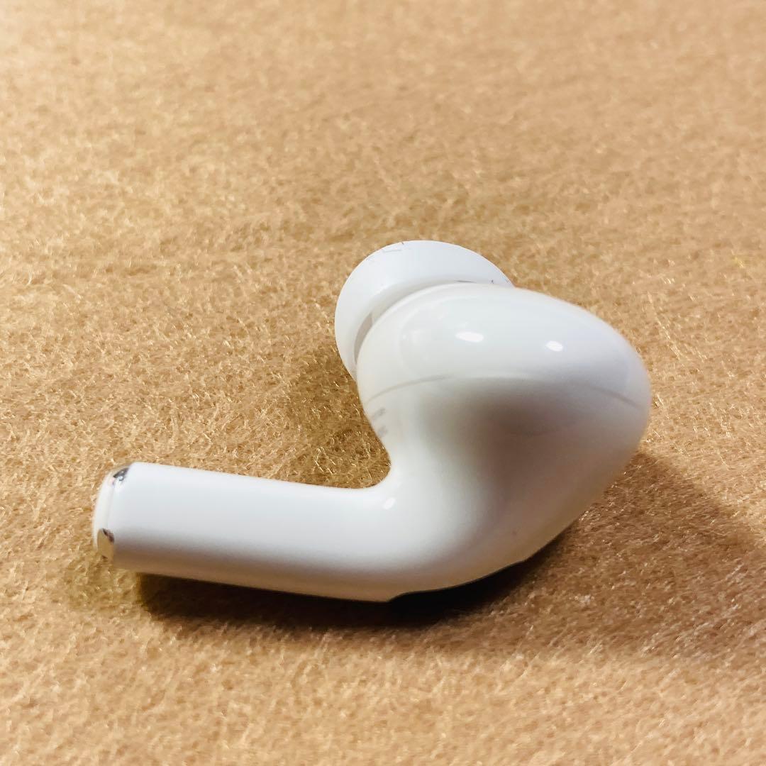 AirPodsPro 第2世代 USB type-C 右R 右耳　イヤホン　v