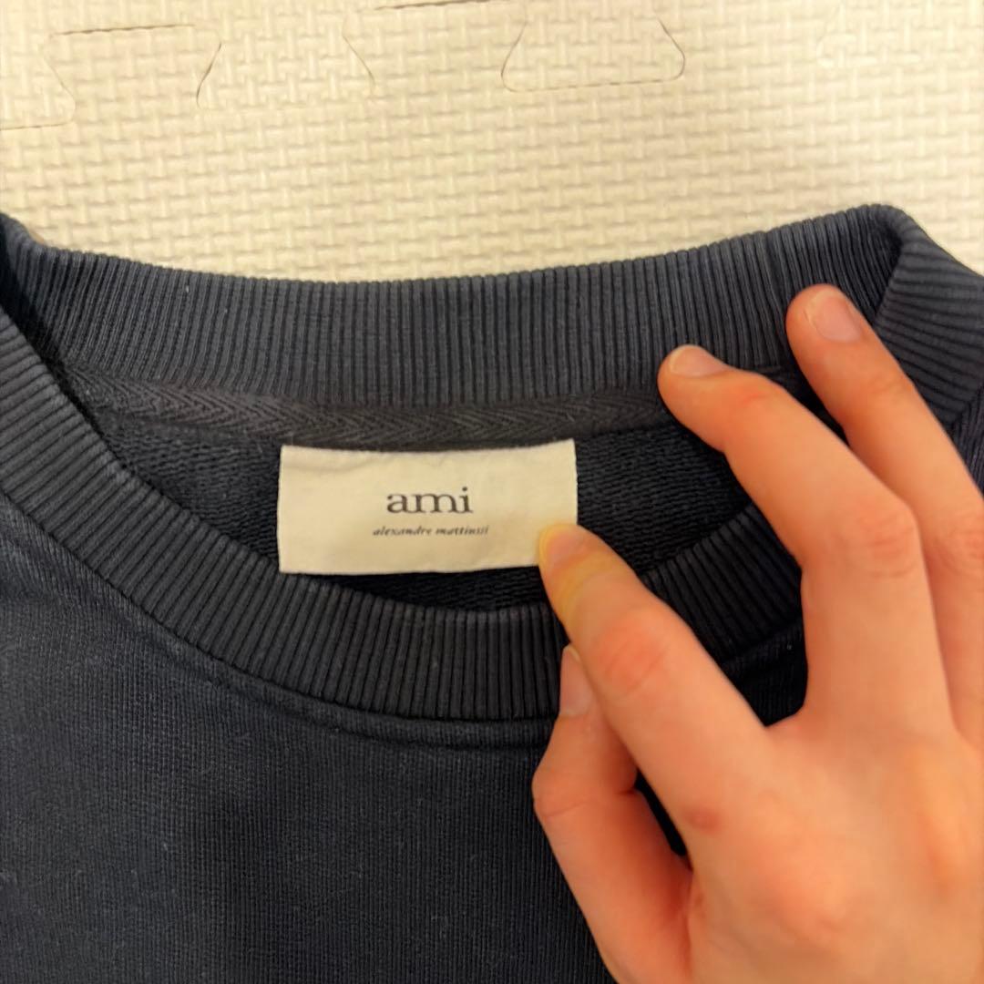 Ami Paris ハート 刺繍 スウェット 黒/ブラックポルトガル製