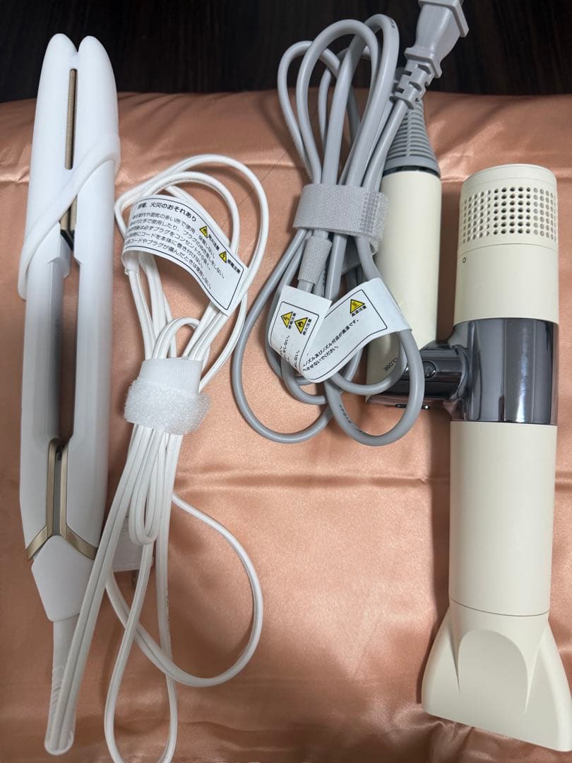 キヌージョ　ストレートアイロン　ドライヤー