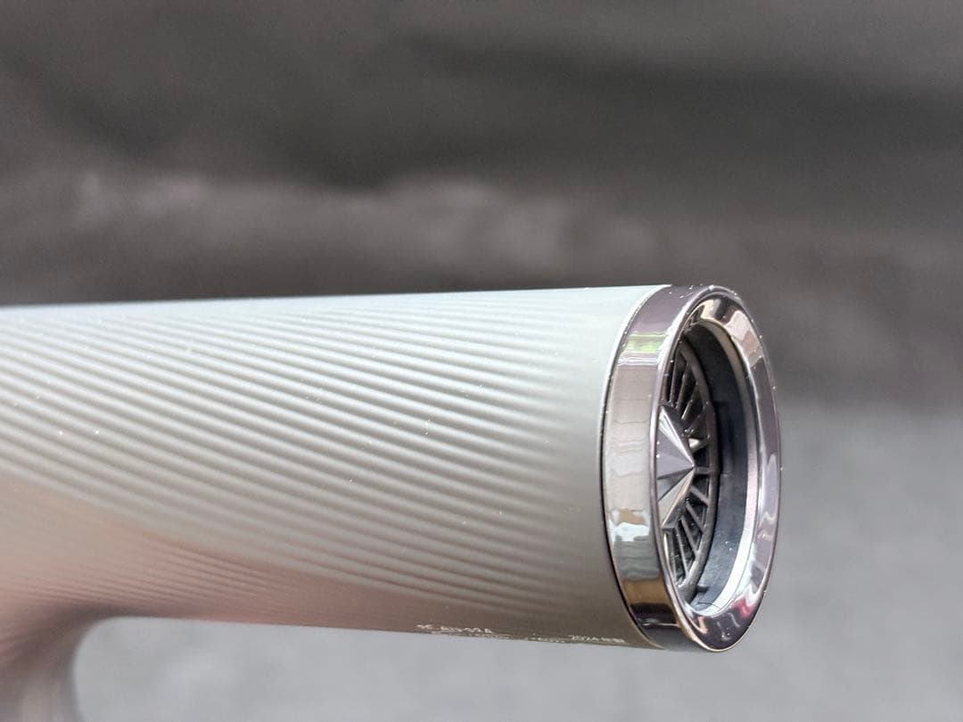 【美品】【正規品】【動作品】2024年製ReFa ビューテックドライヤースマート