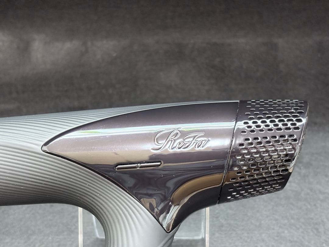 【美品】【正規品】【動作品】2024年製ReFa ビューテックドライヤースマート