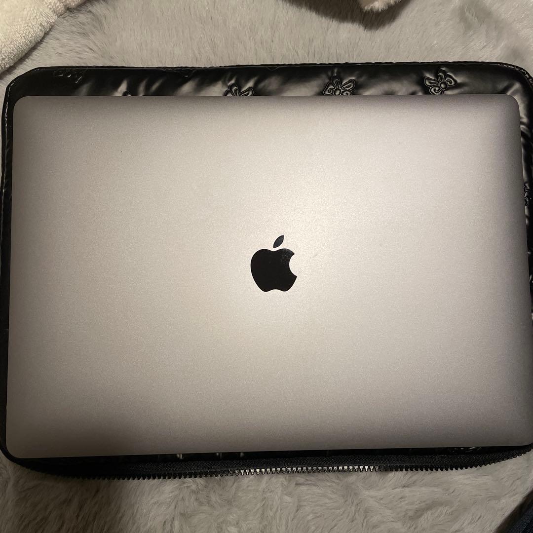 MacBook本体 Apple MacBook Pro 15inch 2017 16GB