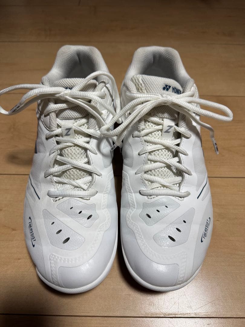 ヨネックス バドミントンシューズ パワークッション65Zスリム 25.5センチ