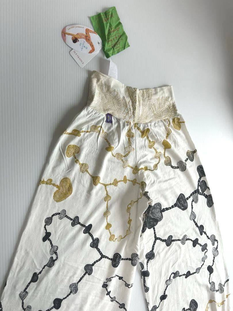 未使用タグ付き　ホォアナデアルコ　アラジンパンツH.P. FRANCE少々訳あり