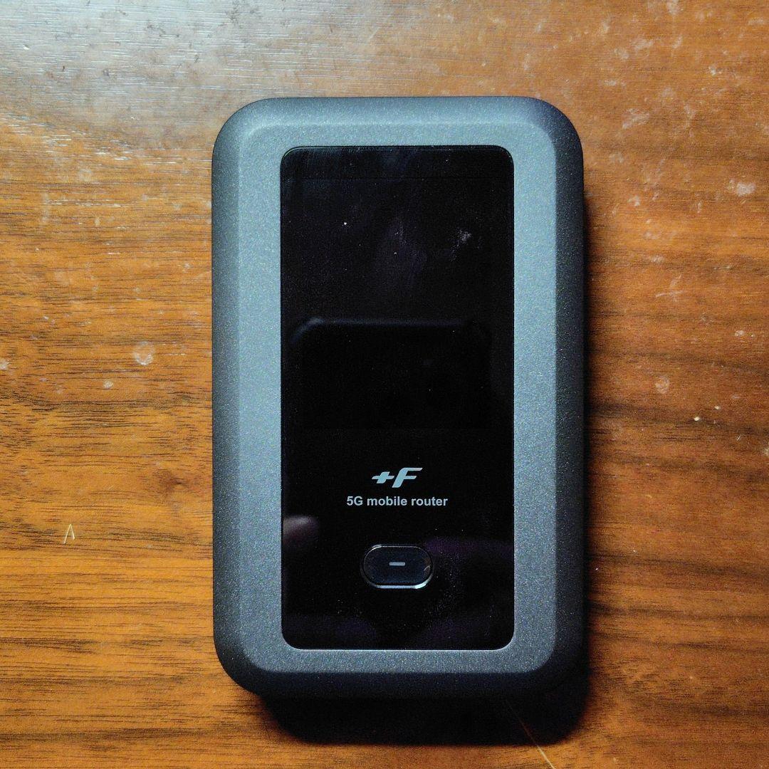 ほ*る様 [美品] +F FS050W 5G モバイルーター ブラック