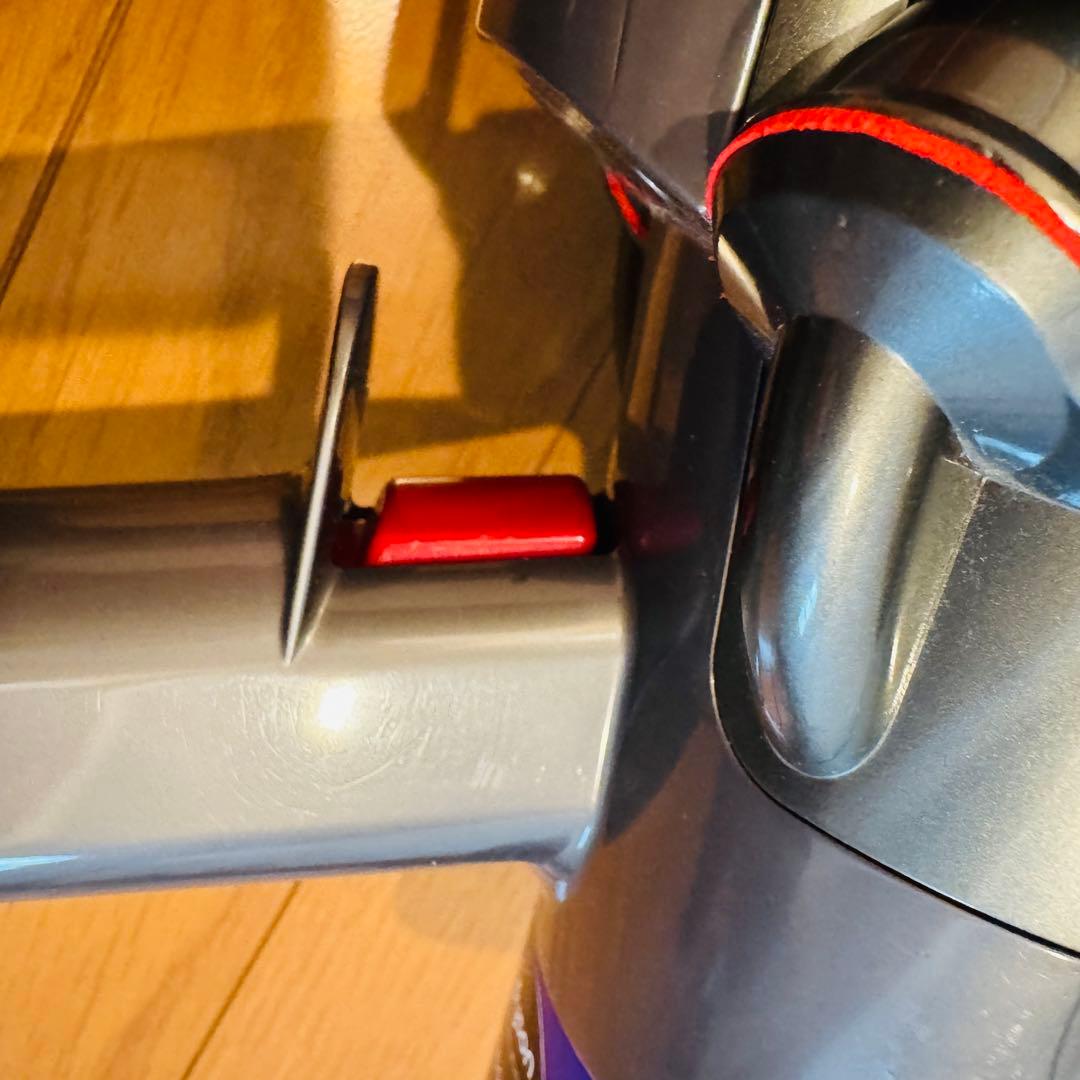 【訳あり】Dyson SV12 コードレスクリーナー掃除機