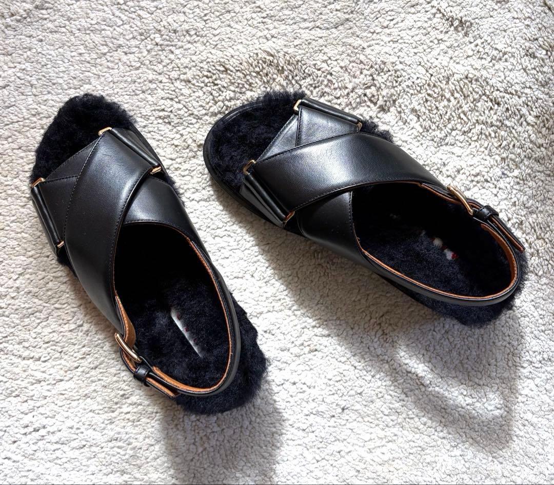 極美品 マルニ MARNI フスベットファークロスサンダル ボア スリッポン
