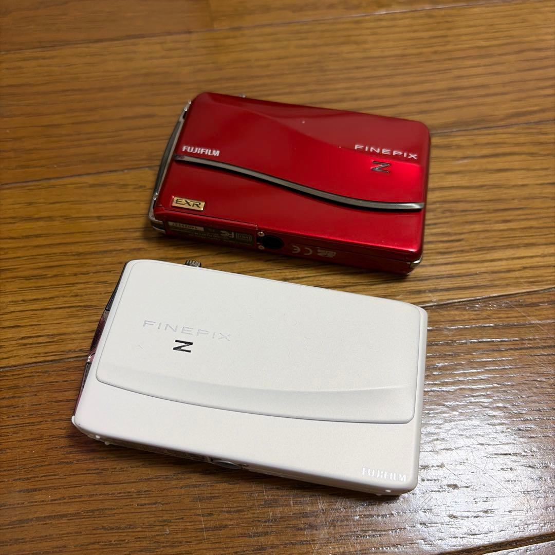 ジャンク　デジカメ レトロ fujifim コンデジ カメラ