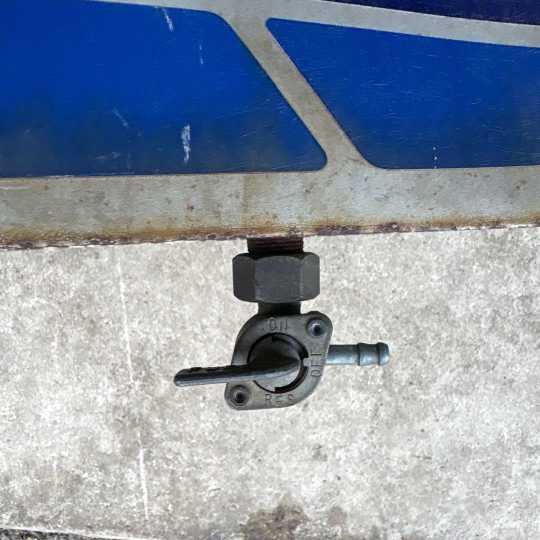 HONDA イーハートーブ ガソリンタンク シルバー/ブルー