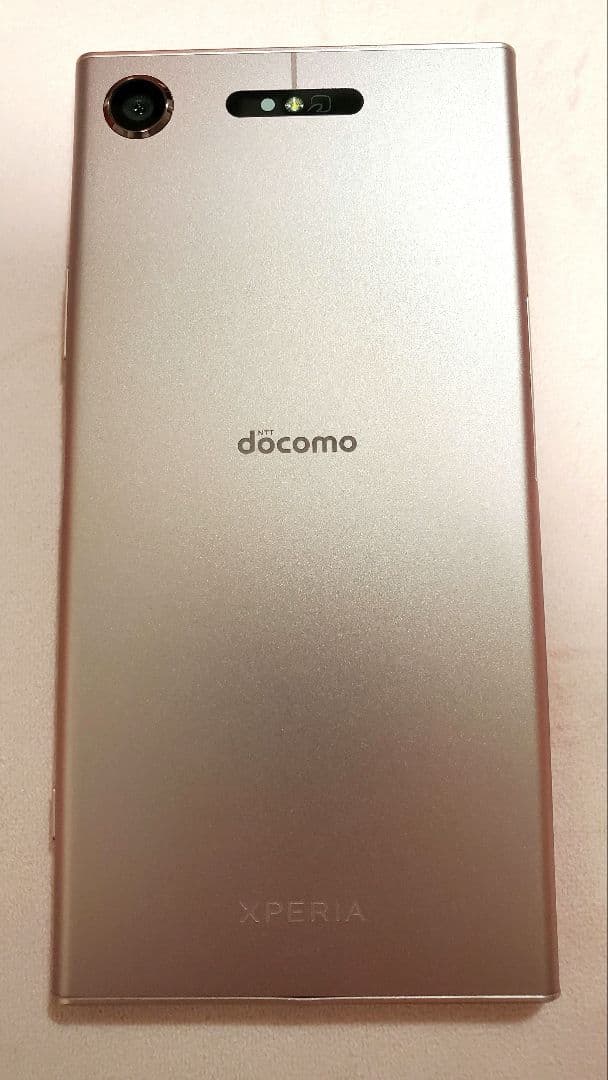 ドコモ Xperia XZ1 SO-01K venus pink 美品