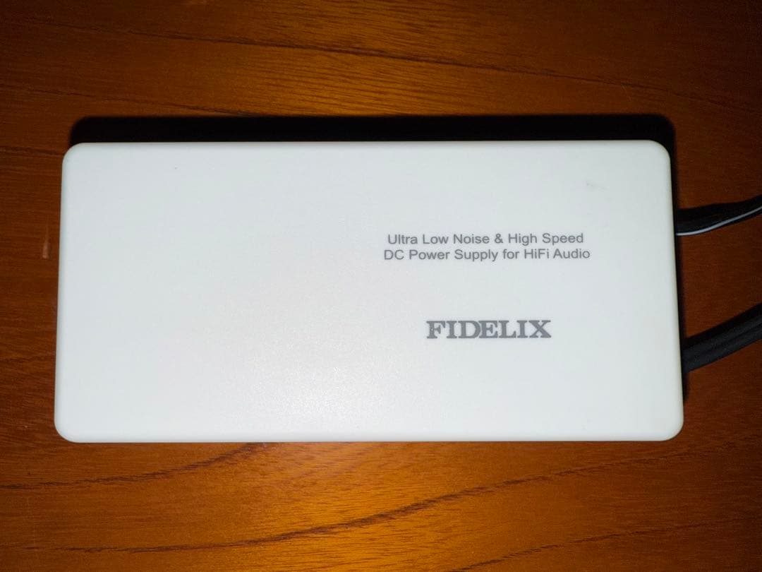 FIDELIX PCオーディオ用ACアダプター 9V/0.7A/2.1φ