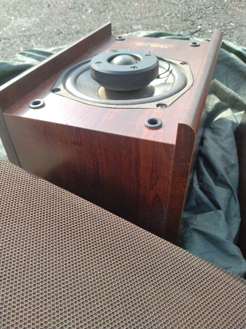 TEAC S-300 2WAY コンパクトスピーカー　ティアック