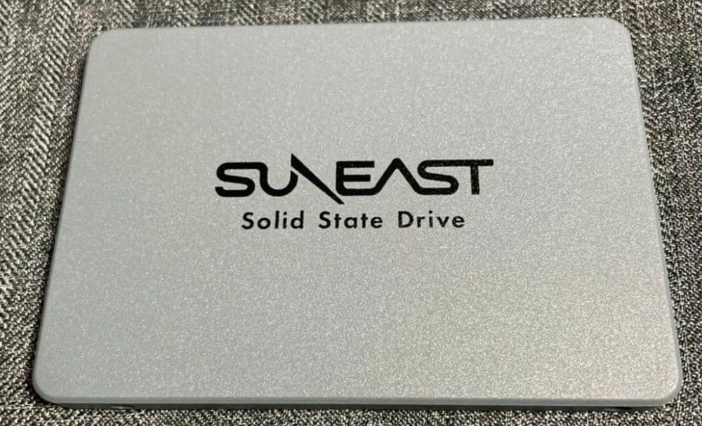 SUNEAST HGシリーズ 2TB SSD 2.5インチ