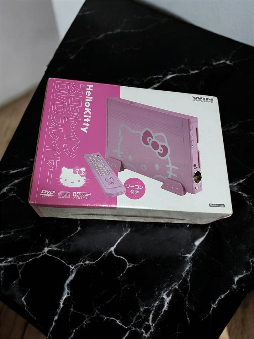 【激レア未使用品】ハローキティスロットインDVDプレーヤー